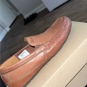 Clarks Men's Tan Leather Slip-Ons